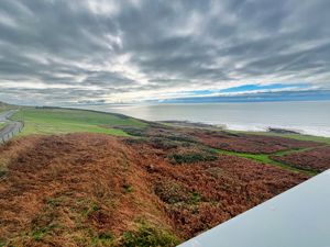 Photo 22- click for photo gallery